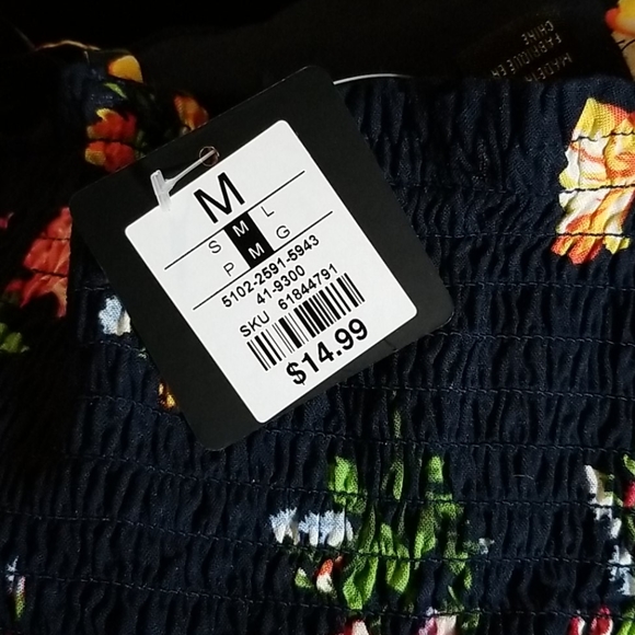 Blue summery crop top - Picture 3 of 3